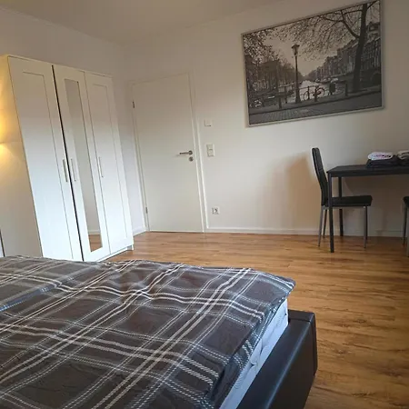 In Eckenhagen Daire Reichshof